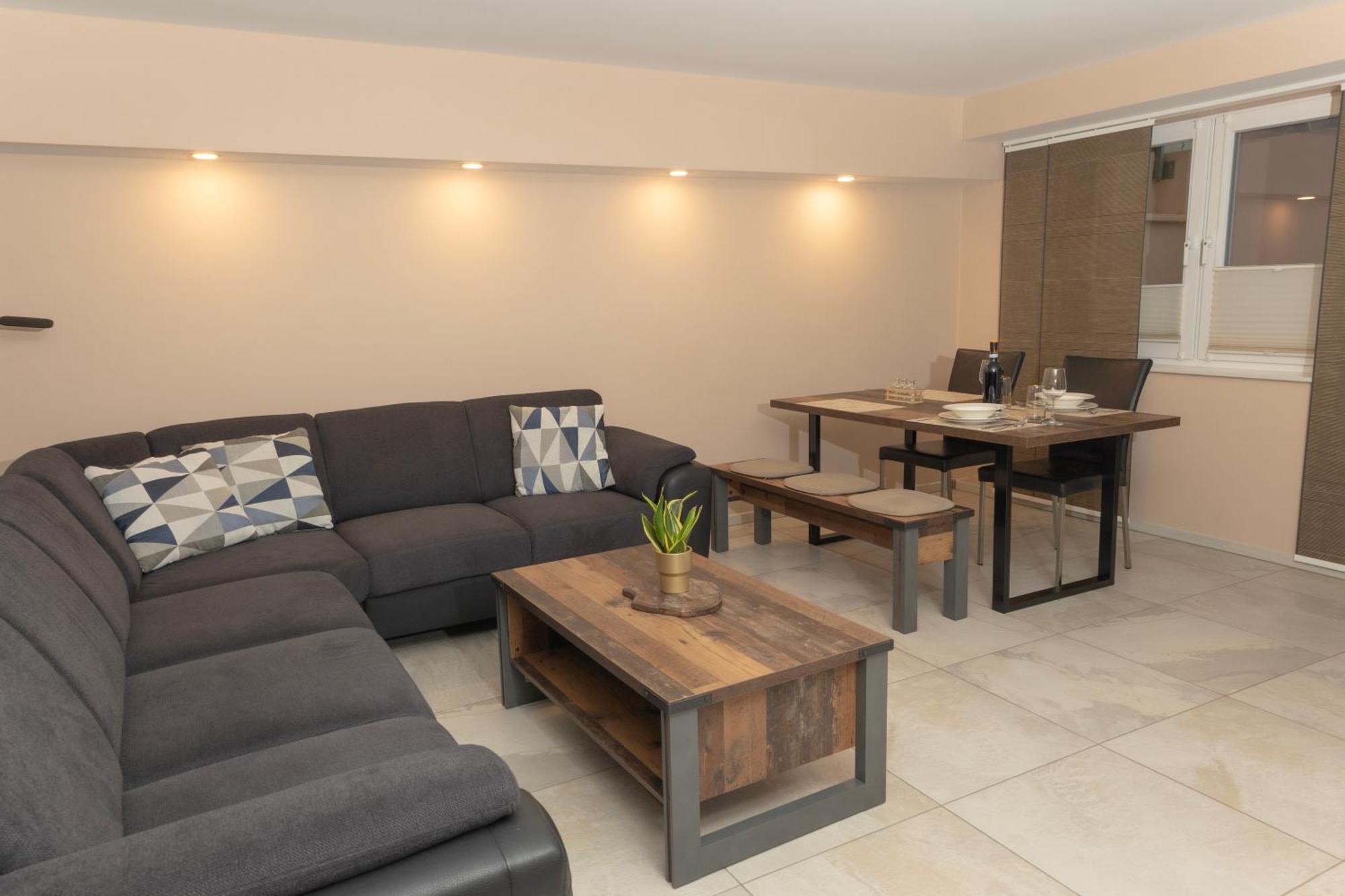 Phantasialand Family Apartment Erftstadt-Bruehl-Cologne Buitenkant foto